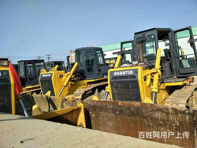 信阳转让二手160推土机 二手干地湿地推土机的图片