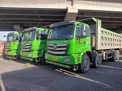 5台18年欧曼前四后八，箱长7.2米，375马力