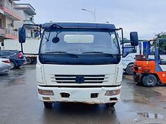 2018年原装3000多公里大8方洒水车