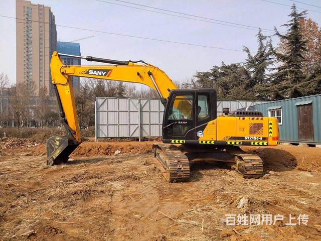 本地急售三一215二手挖掘机，个人一手机，有质保的图片