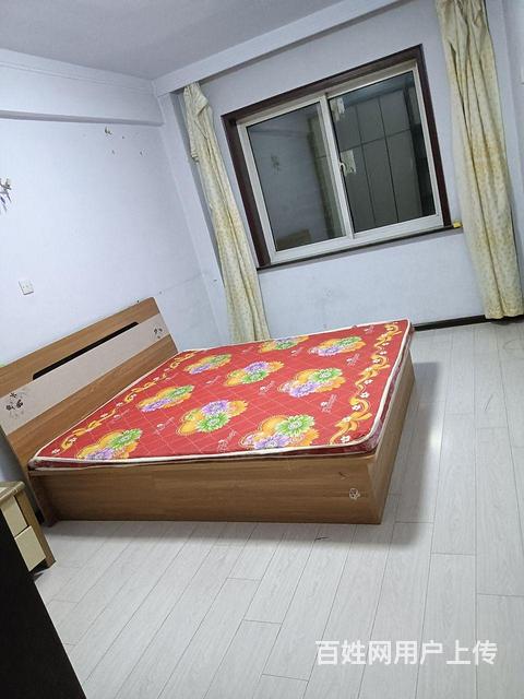 房屋出租的图片