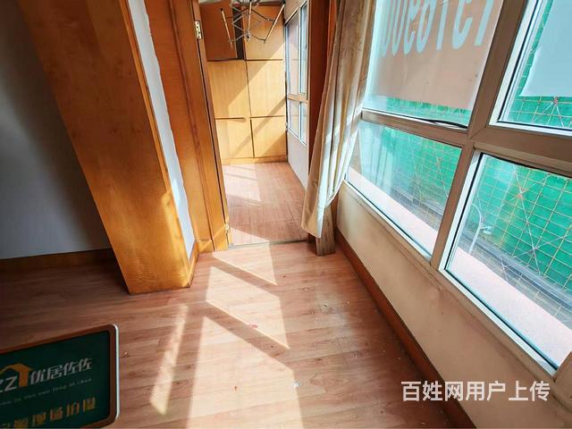 凯达公寓，水井巷旁的图片