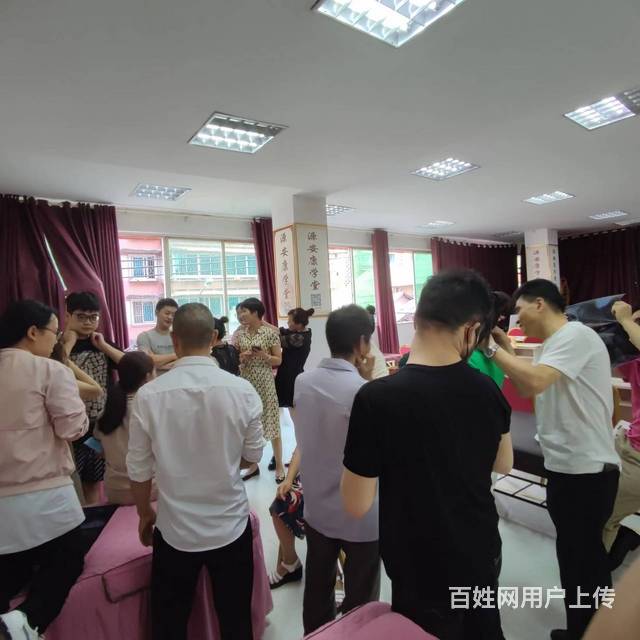 贵州哪有学中医针灸推拿按摩培训,贵阳推拿培训学校的图片