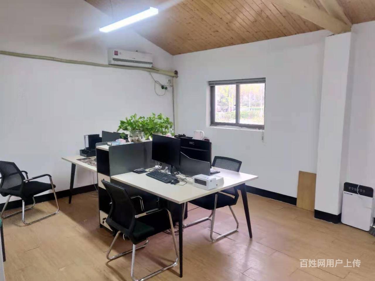 【易转免费推荐】716电商园工作室转让!