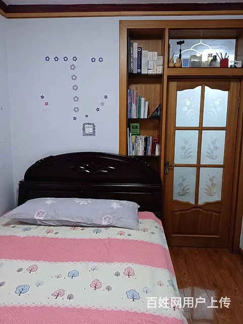 售楼的图片