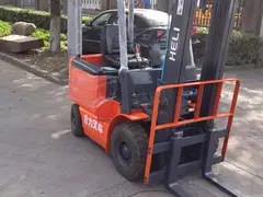 二手2吨叉车销售市场(二手电动叉车、二手抱夹叉车)