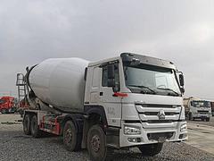出售19年二手豪沃搅拌车 大20方 380马力