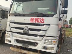 宜春特价出售18年二手豪沃16方搅拌车 原版车况