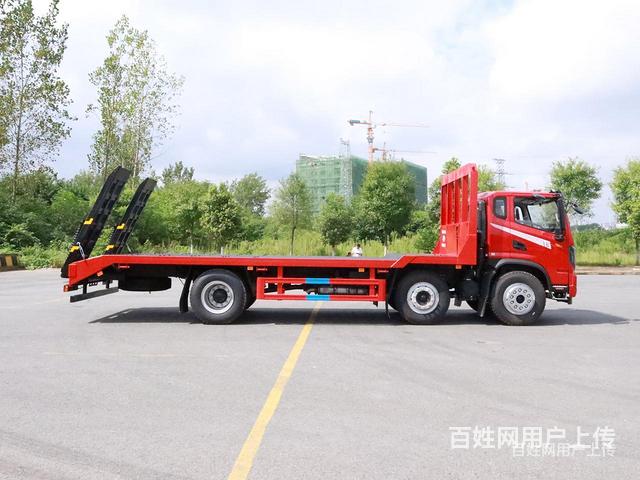华神T3新款国六前四后四15吨挖机平板拖车 厂家报价多少的图片
