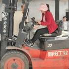 聊城学叉车附近学叉车电话专业培训办证书