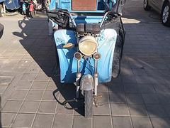 出售二手杰工牌电动三轮车
