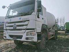 吕梁 出售18年二手豪沃 大14方搅拌车380马力
