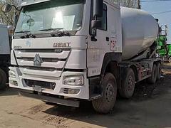 菏泽国五二手搅拌车 大20方豪沃搅拌车  前四后八
