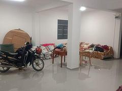 独层一楼临街门店出租