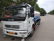 常年出售东风各吨位水车，后双桥经典款20方洒水车
