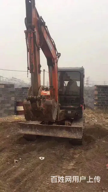 出售斗山60挖掘机的图片