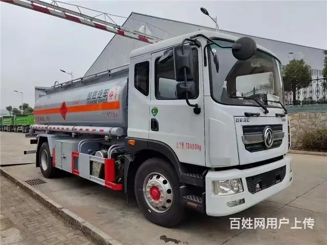 厂家直销东风多利卡10吨油罐车 现车低价处理的图片