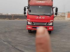 转让18年8月4.2米江淮骏铃高栏货车 全车原版