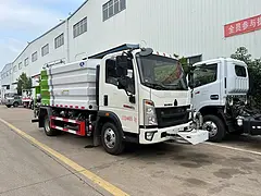 蓝牌C证可开的重汽7方雾炮洒水车 多少钱