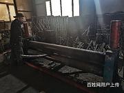 卷板机