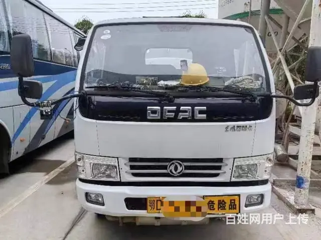 宜昌买一辆装4吨10吨柴油油罐车价格实惠的图片