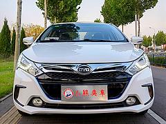比亚迪 秦 2014款 1.5T 双离合 酷黑骑士旗舰型
