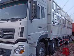 18年东风天龙，三桥9.6米高栏车，带全保-险