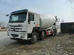 沧州 出售前四后八二手18年搅拌车唐鸿上装大20方