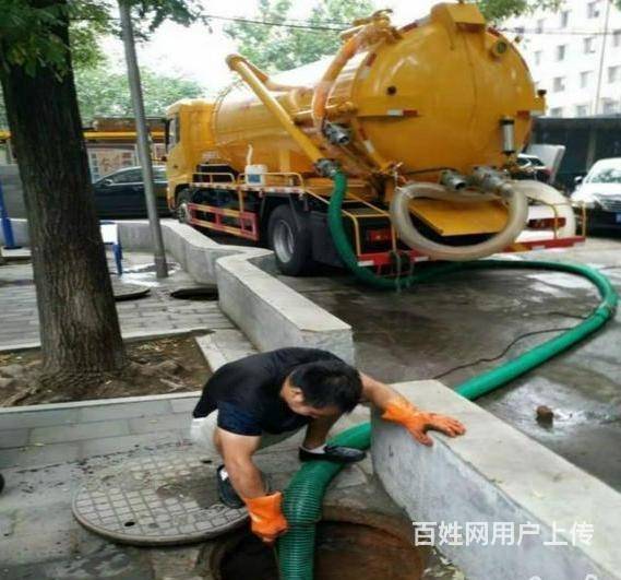 呼图壁县专业抽化粪池污水井抽粪清洗污水管道疏通下水