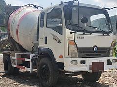 贵港玉林7方6方5方4方3方单桥小搅拌车水泥罐车