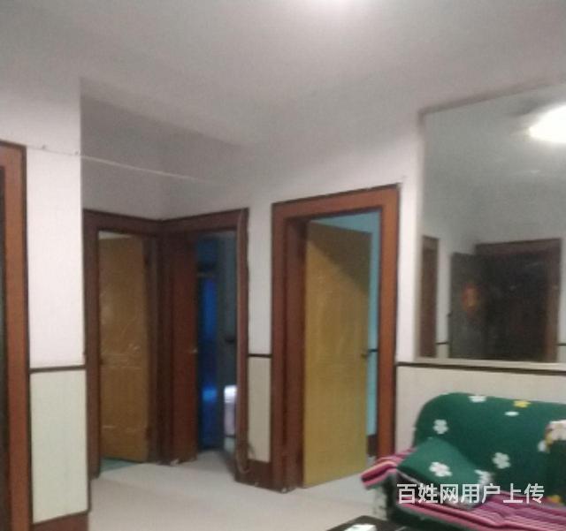 拎包入住东大营六处附近的图片