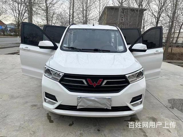五菱 宏光 2020款 宏光S 1.2 手动 基本型封窗车的图片
