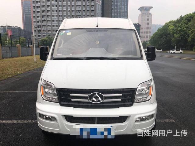 上汽大通V80长轴7座支持分期付款包过户的图片