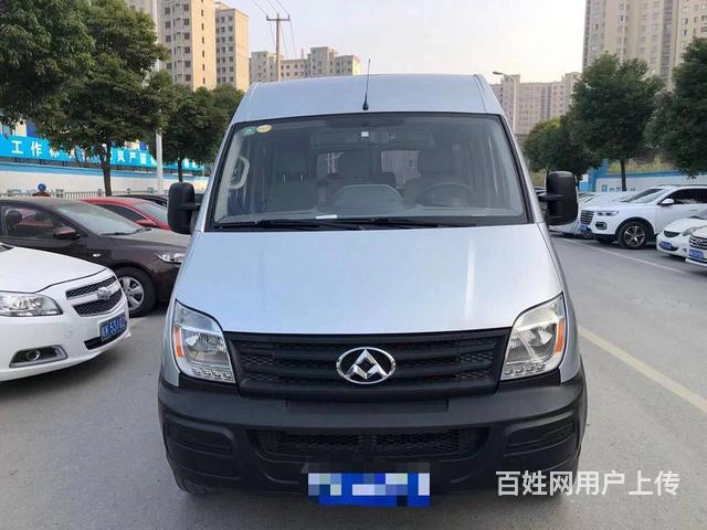 上汽大通V80短轴6座支持分期付款包过户的图片