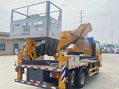 钦州高空作业车13米16米17.5米23米27米免购置税0首