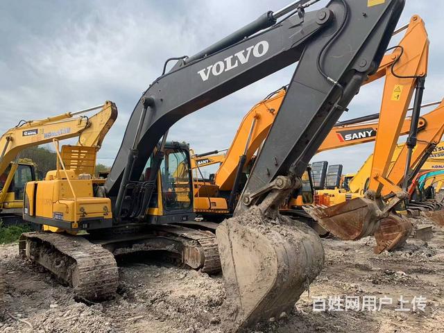 沃尔沃210二手挖机，原版，手续齐，包送，可按揭的图片