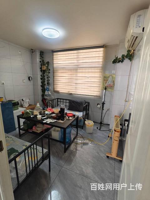 0402方域西路天顺苑小区门口一足浴养生店转让的图片