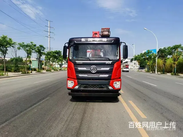 华神DV5单排单桥8吨随车吊 多少钱一台的图片