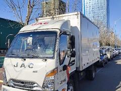 出租厢式货车
