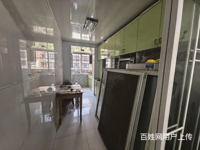 二十一方块2楼落地窗83平2室南北地热不把山的图片