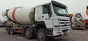 出售十台大二十方前四后八豪沃搅拌车380马力国五