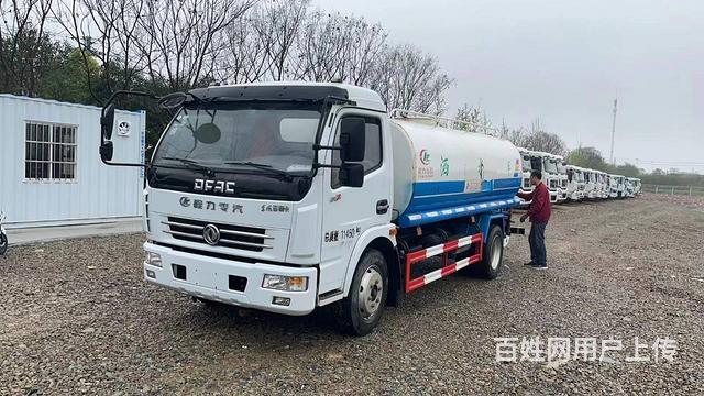 大量二手洒水车吸污车垃圾车扫路车清洗吸污车转让的图片