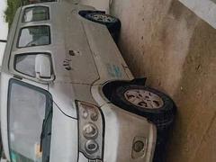 出售半旧面包车
