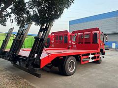 大运G6黄牌平板挖掘机拖车 150挖机拖板车可分期