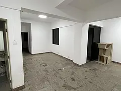 业主直租石牌西新概念数码广场楼上三室两厅一卫简装