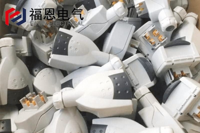 照明母线槽7