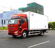 特惠6.8米解放J6 冷藏车 大量现车随时提车