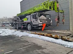 出售精品25吨吊车