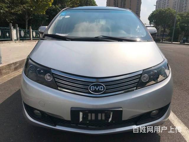 比亚迪M6 2010款 2.4 自动 尊享型的图片