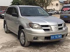 三菱 欧蓝德 2004款 2.4 自动 四驱豪华型